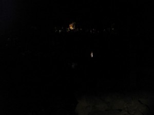 御池に映る荒祭宮の明かり