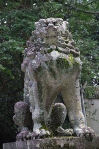 狛犬（松阪神社）