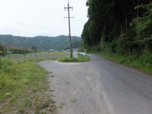 JR紀勢本線 垣内尻踏切先の分岐（左へ）